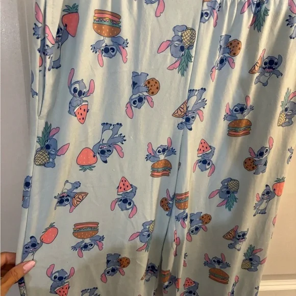 Disney’s Stitch Pajama Pants Sz M NWOT - Picture 3 of 5